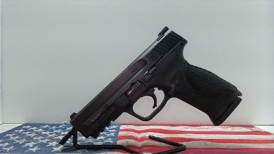 SMITH & WESSON M&P 9 2.0 (11524) 9MM LUGER (9x19 PARA) - Image 2 of 9