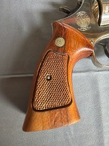 SMITH & WESSON 581 .357 MAG - Image 4 of 9