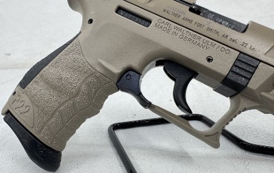 WALTHER P22Q .22 LR - Image 10 of 19