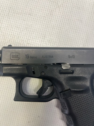 GLOCK 19 GEN 4 9MM LUGER (9x19 PARA) - Image 5 of 10