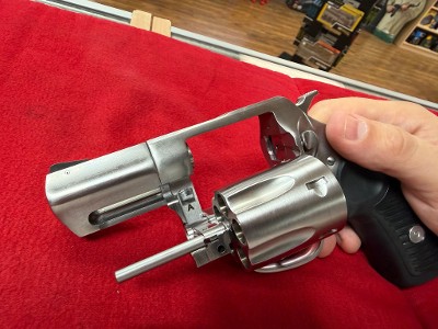 RUGER SP101 .38 SPL - Image 6 of 6