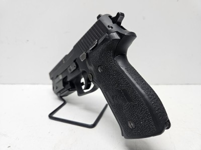 SIG SAUER P226 MK25 9MM LUGER (9x19 PARA) - Image 5 of 10