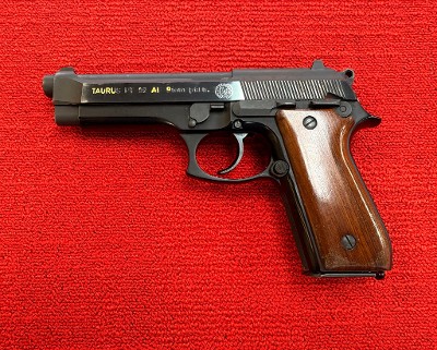 TAURUS PT-92 AF 9MM LUGER (9x19 PARA) - Image 1 of 16