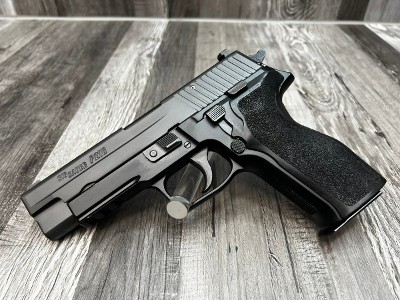 SIG SAUER P226 9MM LUGER (9x19 PARA) - Image 1 of 4