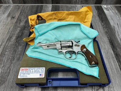 SMITH & WESSON 21-4 .44 S&W SPECIAL - Image 4 of 4