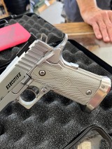 STI INTERNATIONAL 2011Executive .40 S&W - Image 4 of 10