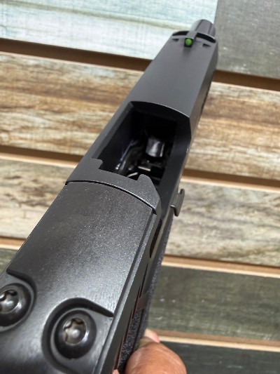 SIG SAUER P320 X-CARRY 10MM - Image 6 of 7