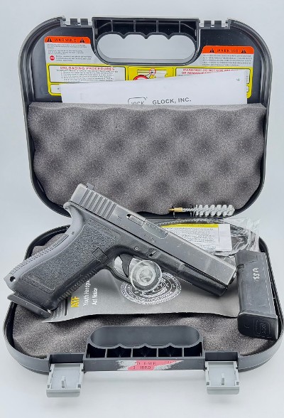 GLOCK 17 9MM LUGER (9x19 PARA) - Image 1 of 8