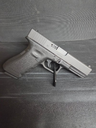 GLOCK G17 GEN3 9MM LUGER (9X19 PARA) - Image 2 of 5