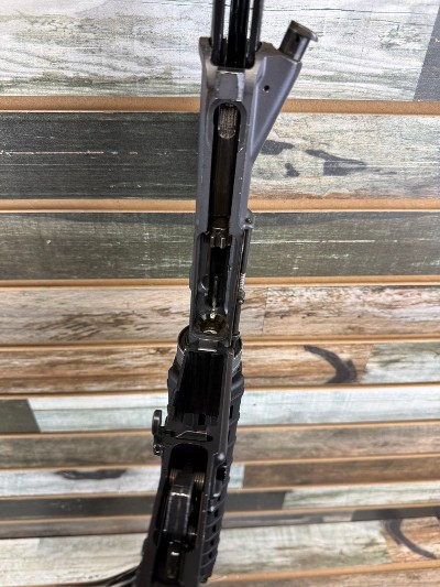 BUSHMASTER XM15-E2S 5.56X45MM NATO - Image 3 of 7