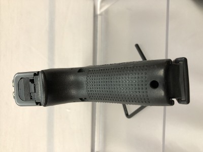 GLOCK 23 Gen4 .40 S&W - Image 6 of 10