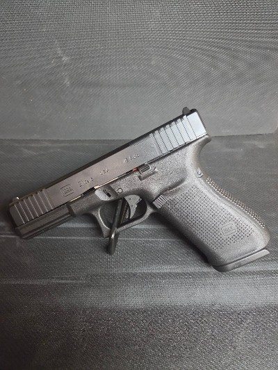 GLOCK G21 GEN 5 MOS .45 ACP - Image 1 of 5