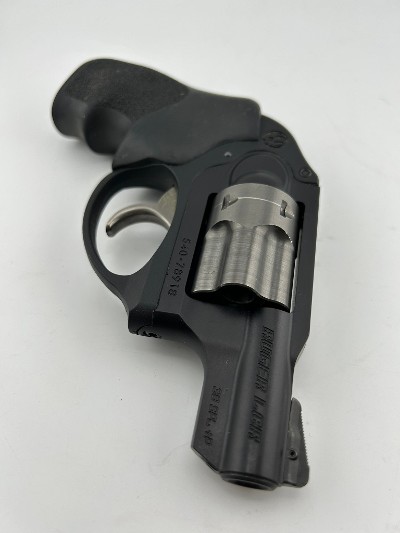 RUGER LCR .38 SPL - Image 8 of 11