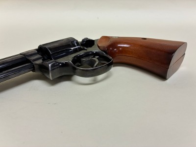 SMITH & WESSON 19-4 .357 MAG - Image 5 of 10