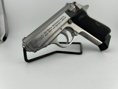 WALTHER PPK/S .380 ACP - Image 4 of 9