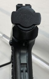 RUGER MKII p512.22 LR - Image 9 of 15