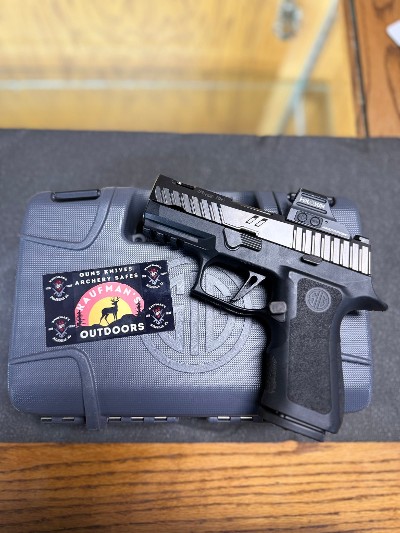 SIG SAUER P320 9MM LUGER (9x19 PARA)