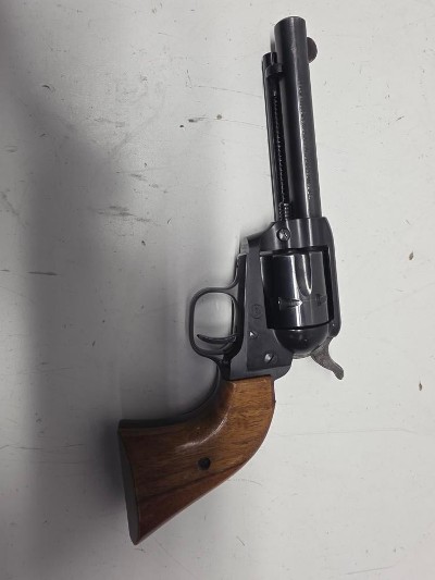 COLT FRONTIER SCOUT .22 LR - Image 2 of 5