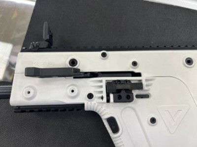 KRISS VECTOR SDP GEN II .45 ACP - Image 5 of 5