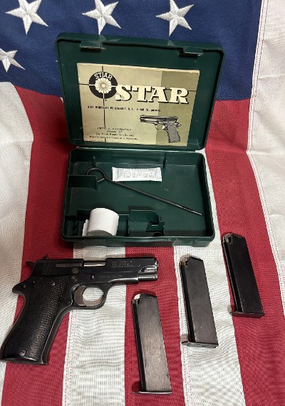 STAR MODEL B 9MM LUGER (9x19 PARA) - Image 1 of 8