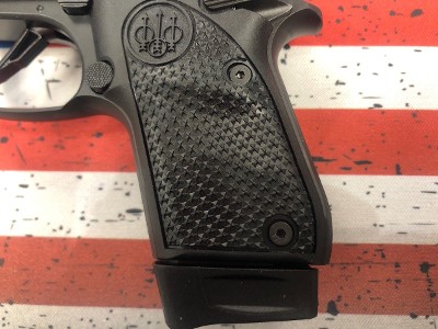 BERETTA 30X TOMCAT .32 ACP - Image 2 of 8
