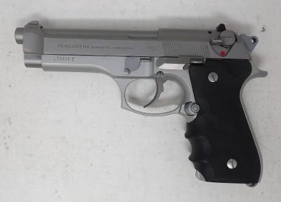 BERETTA 92FS INOX 9MM LUGER (9x19 PARA) - Image 5 of 7