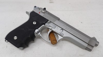 BERETTA 92FS INOX 9MM LUGER (9x19 PARA) - Image 2 of 7