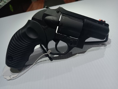 TAURUS 605 PROTECTOR .357 MAG - Image 2 of 5