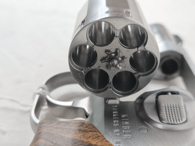 KIMBER K6S Stainless w/Wood Grips .357 MAG - Image 3 of 10