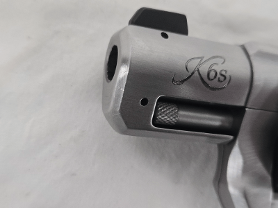 KIMBER K6S Stainless w/Wood Grips .357 MAG - Image 2 of 10