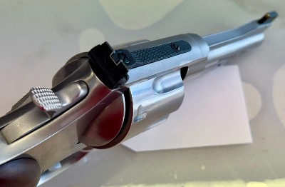 SMITH & WESSON 629-9 Mountain Gun SS/Wood Lipsey&sbquo;s Excl w/Box .44 MAGNUM - Image 7 of 16