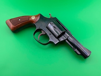 SMITH & WESSON 36 Classic .38 S&W - Image 8 of 16