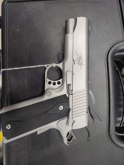 KIMBER Kimber,Pro Carry II,Stainless Steel,4" Barrel,Semi Auto,45 ACP,4 Mag,Oem Case,No Lock .45 ACP - Image 1 of 1