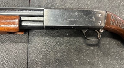 ITHACA GUN COMPANY MODEL 37 FEATHERLIGHT 12 GA - Image 4 of 12