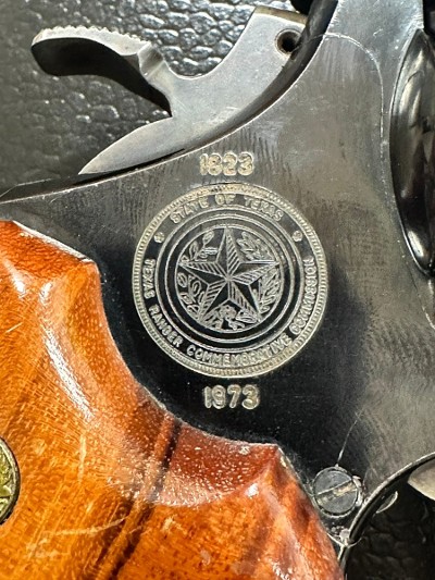 SMITH & WESSON 19-3 TEXAS RANGER 150TH .357 MAG - Image 11 of 12