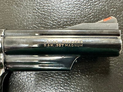 SMITH & WESSON 19-3 TEXAS RANGER 150TH .357 MAG - Image 12 of 12