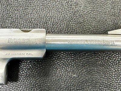 RUGER SUPER REDHAWK .44 MAGNUM - Image 9 of 9