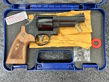 SMITH & WESSON 29-10 .44 MAGNUM - Image 2 of 11
