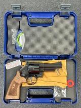 SMITH & WESSON 29-10 .44 MAGNUM - Image 1 of 11