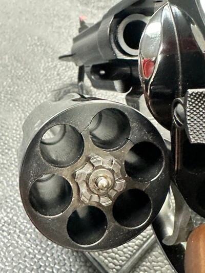 SMITH & WESSON 29-10 .44 MAGNUM - Image 9 of 11