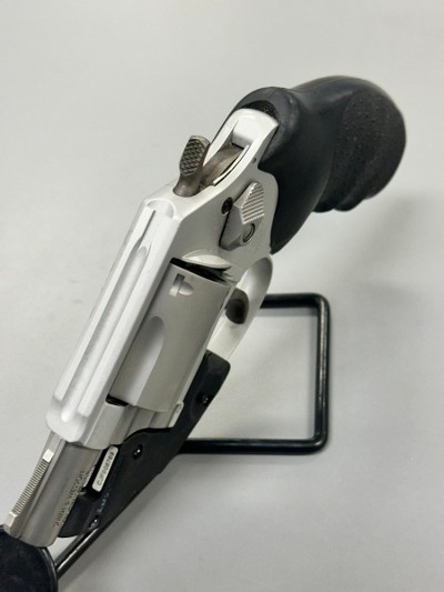 SMITH & WESSON 637-2 AIRWEIGHT 38 Smith & Wesson - Image 7 of 9