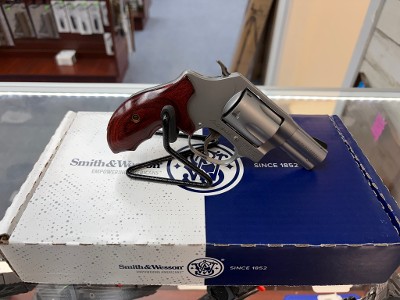 SMITH & WESSON 60 LS LADYSMITH .357 MAG - Image 2 of 2