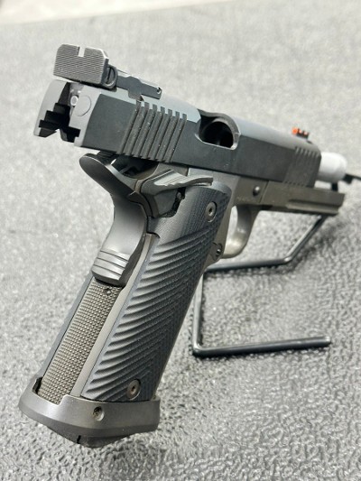 ROCK ISLAND ARMORY M1911 A2 FS-TACT. 9MM LUGER (9x19 PARA) - Image 5 of 6