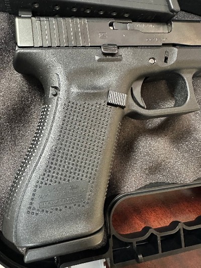 GLOCK G45 GEN 5 MOS 9MM LUGER (9x19 PARA) - Image 2 of 11