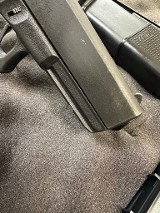 GLOCK G17 GEN 3 9MM LUGER (9x19 PARA) - Image 9 of 12