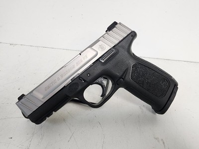 SMITH & WESSON SD9 VE 9MM LUGER (9x19 PARA) - Image 5 of 12