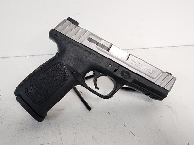 SMITH & WESSON SD9 VE 9MM LUGER (9x19 PARA) - Image 2 of 12
