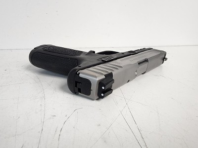 SMITH & WESSON SD9 VE 9MM LUGER (9x19 PARA) - Image 9 of 12