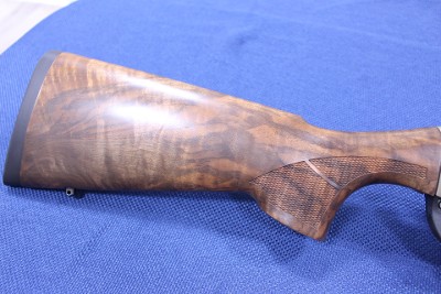 Weatherby 18I Deluxe 12 GA - Image 2 of 16