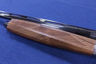 Weatherby 18I Deluxe 12 GA - Image 13 of 16